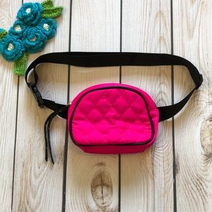 LD women’s small hip bag